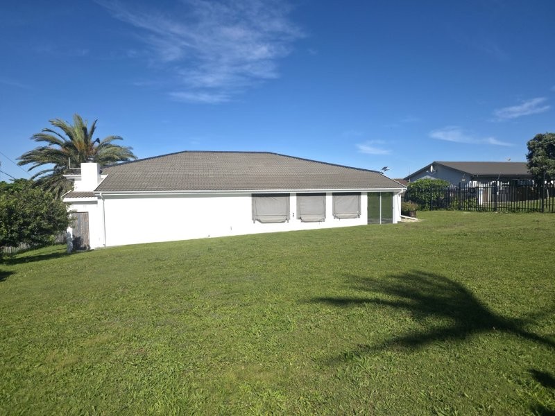 4 Bedroom Property for Sale in C Place Eastern Cape